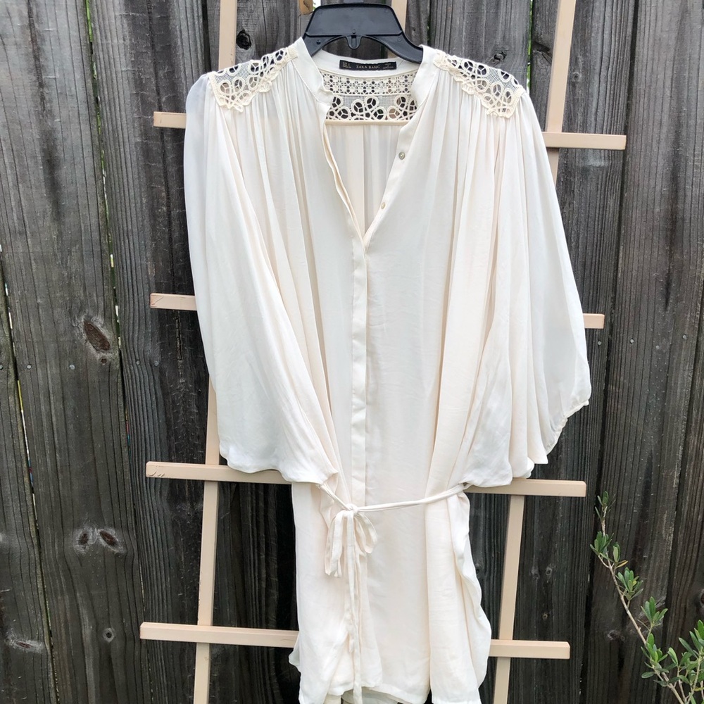 Zara Wide Sleeve Loose Puff Sleeves Dress Small